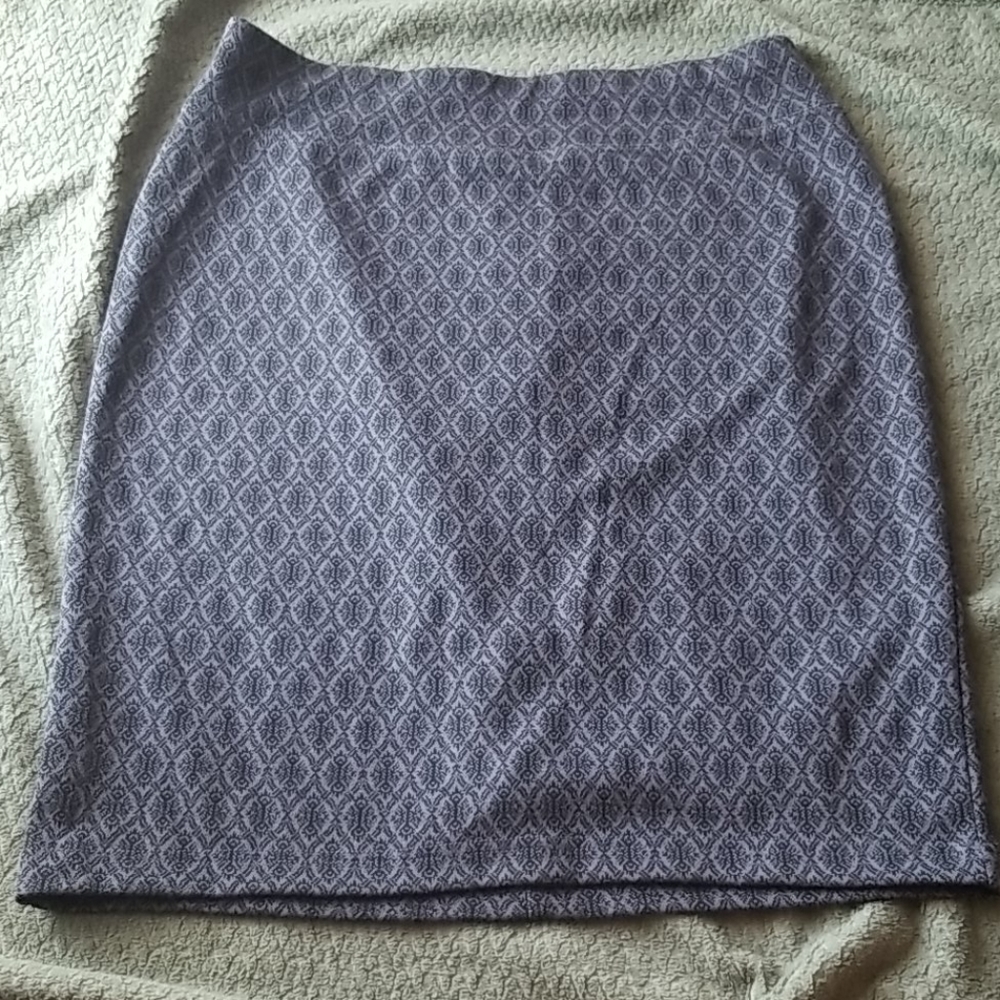Style & Co skirt.  Size S